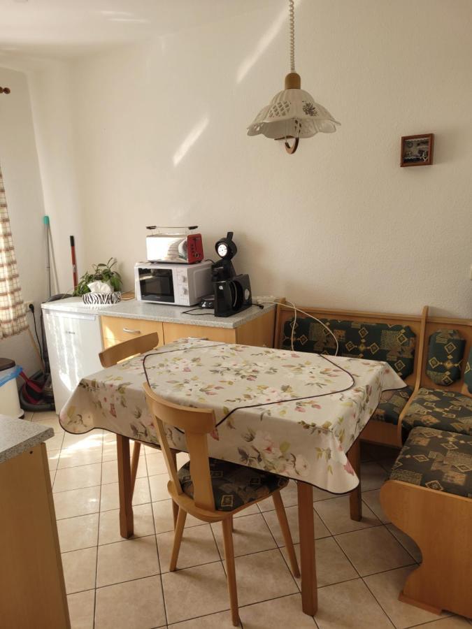 ארפורט Ferienwohnung Familie Klingohr מראה חיצוני תמונה